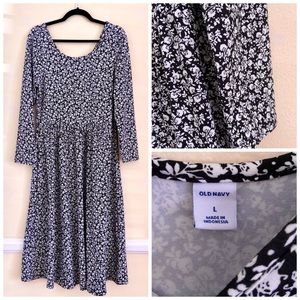 90’s midi long sleeve floral large knit dress NWOT